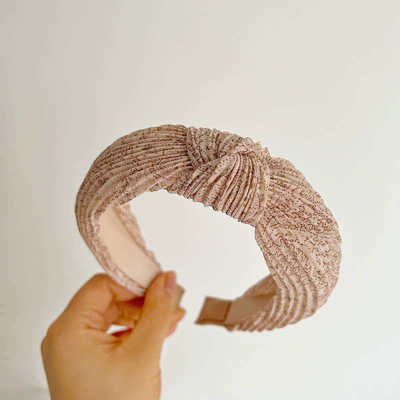 
                  
                    Paisley Floral Pleated Knot Headband
                  
                