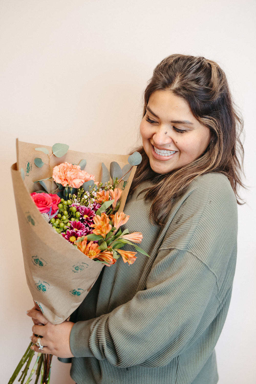 Floral Subscription: (The best gift in the world for your flower lover)
